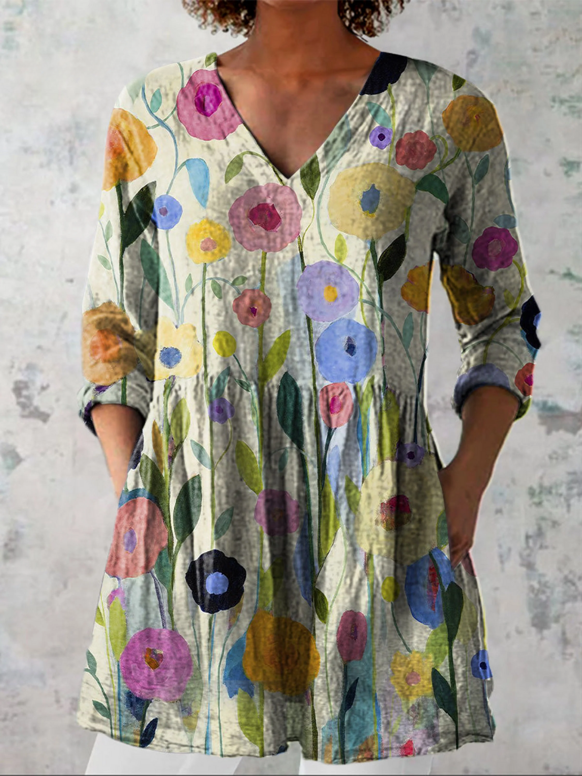 Louise - Long Blouse with V-Neck