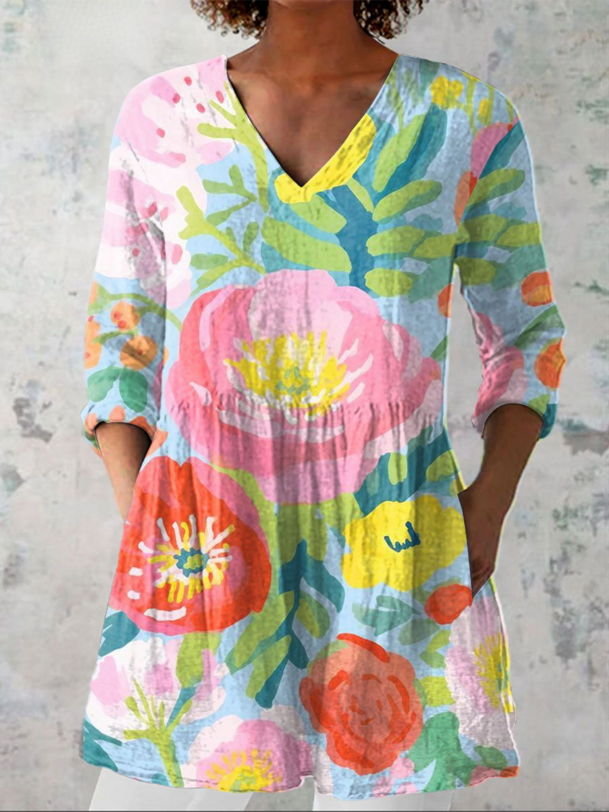 Helene - Long Blouse with V-Neck