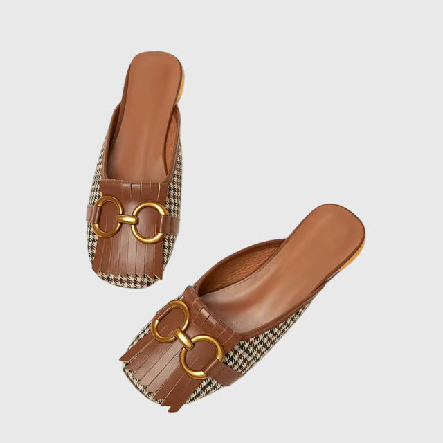 Brown / 9 US | 40 EU