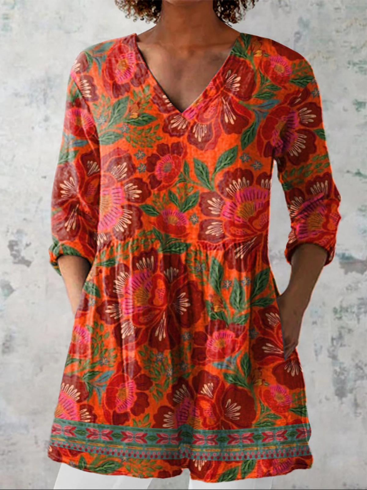 Marion - Long Blouse with V-Neck