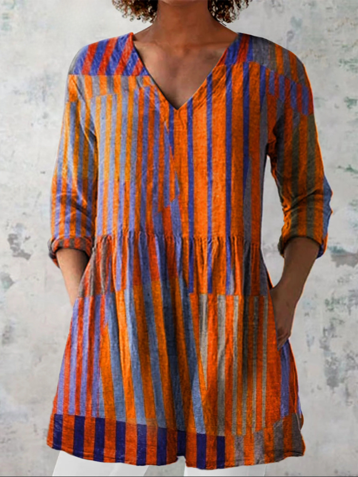 Nadia - Long Blouse with V-Neck