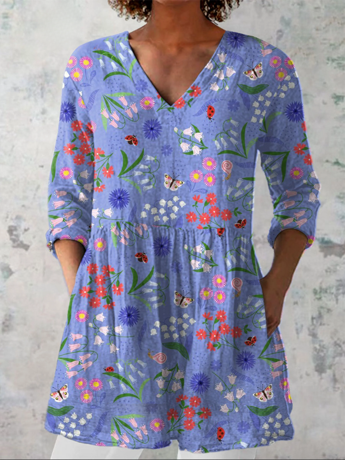 Aline - Long Blouse with V-Neck
