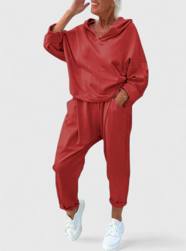 Red / M