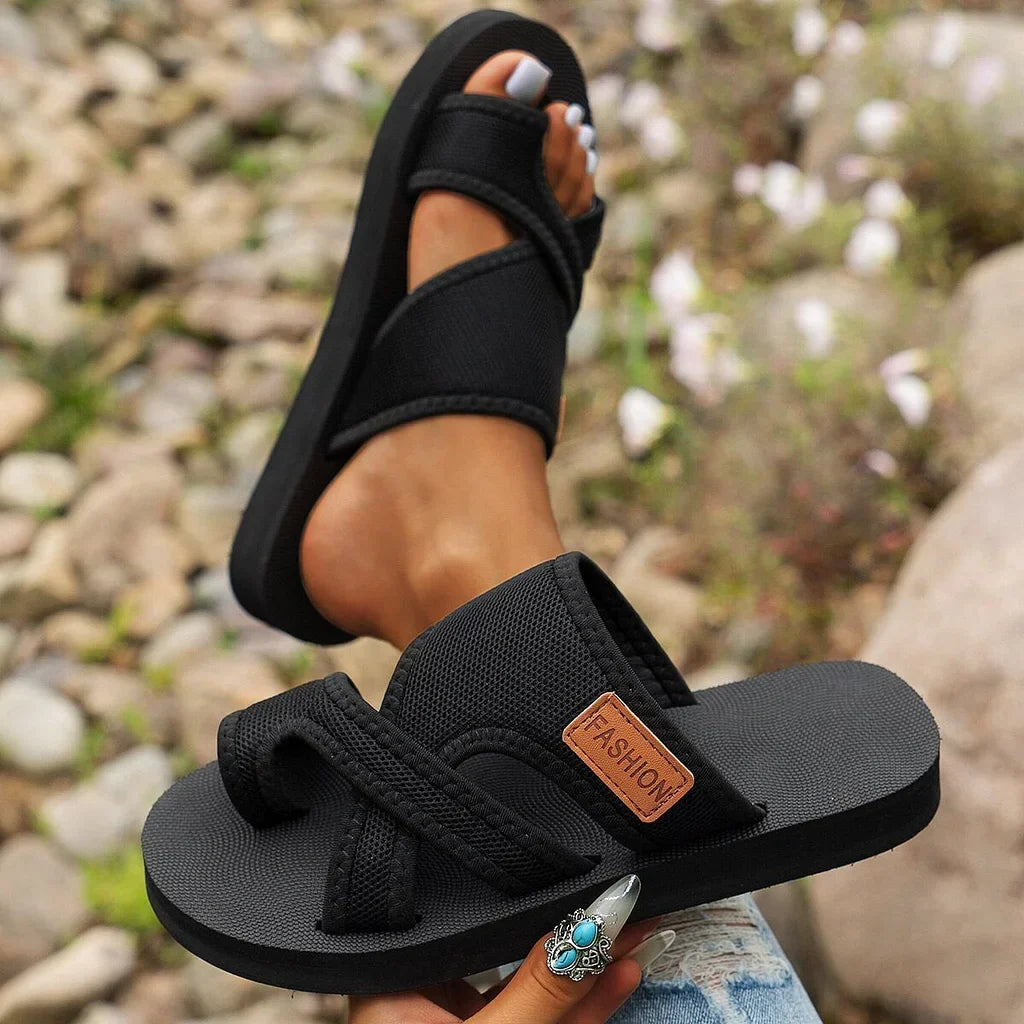 Black / 12