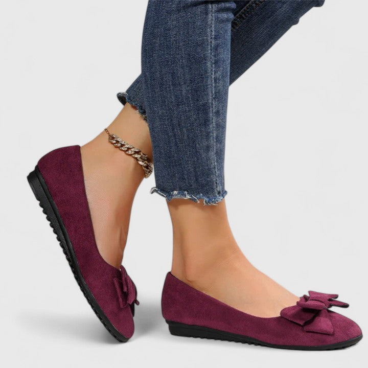 Red / 6 US | 37 EU