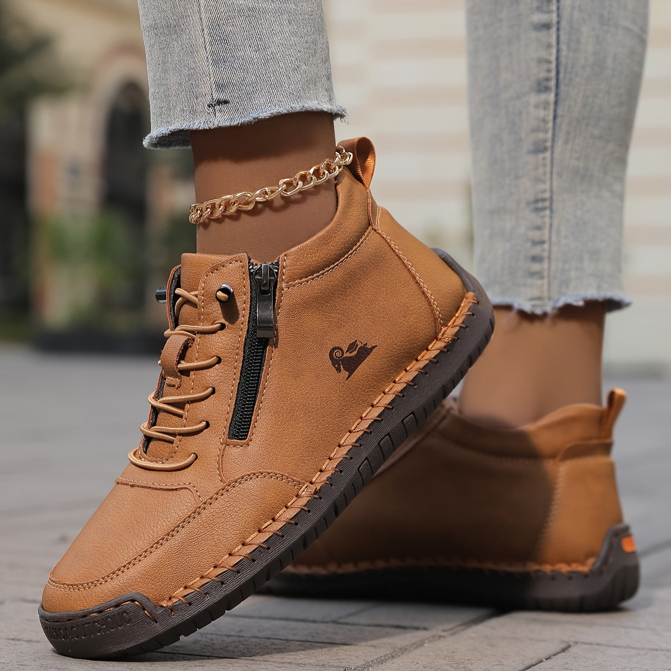 Brown / 12 US | 43 EU