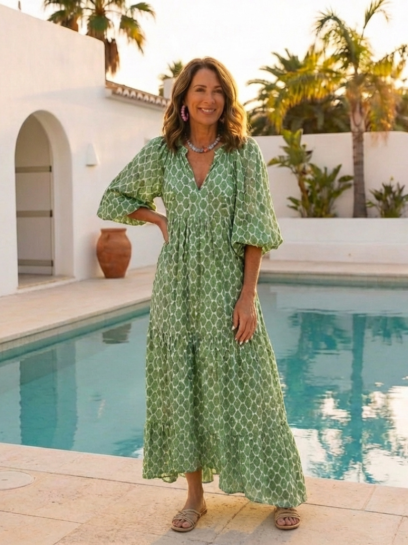 Apolline | Midi Dress with Three-Quarter Sleeves and V-Neck with Pattern