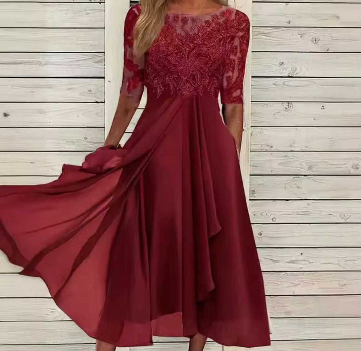 Rhonda - Elegant Lace Dress