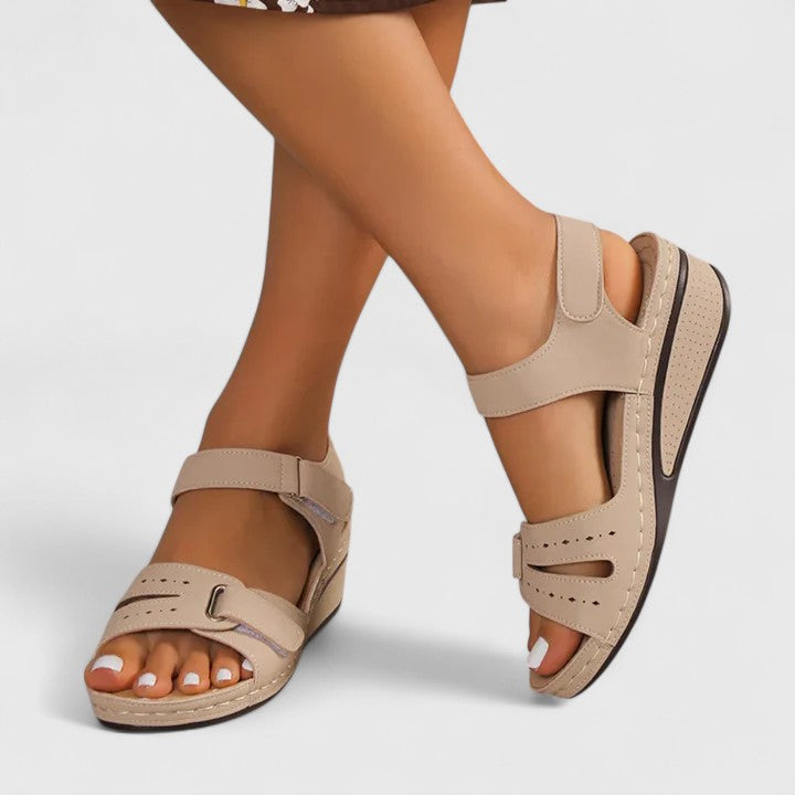 Beige / 12 US | 43 EU