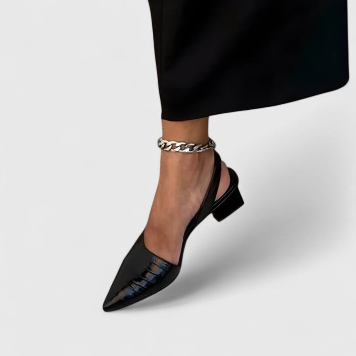 Black / 12 US | 43 EU