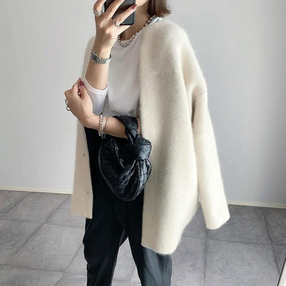 Mary - Comfortable Cardigan