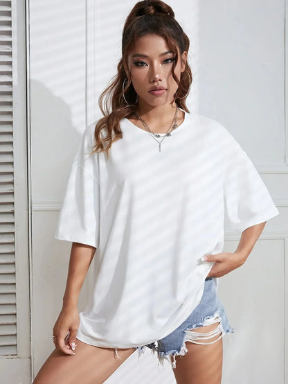 Olivette Shirt | Round Neck Sporty Y2K T-Shirt with Loose Short Sleeves