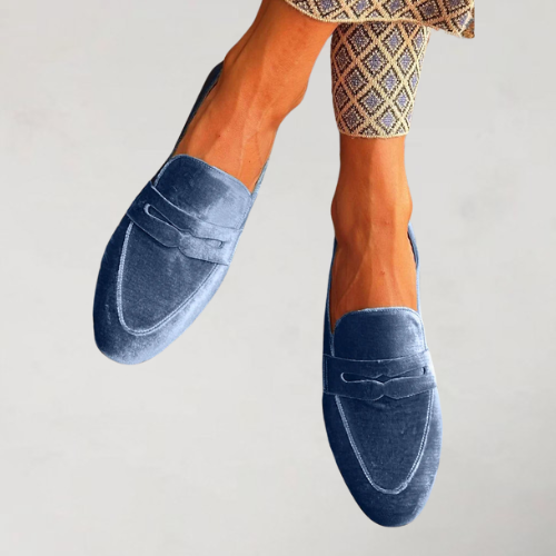 Blue / 11 US | 42 EU