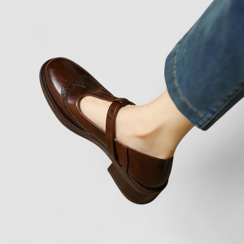Brown / 12 US | 43 EU