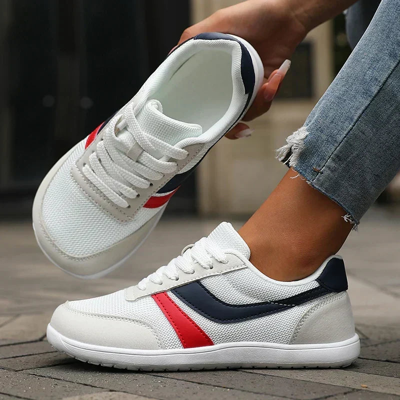 White Blue / 7 US | 38 EU
