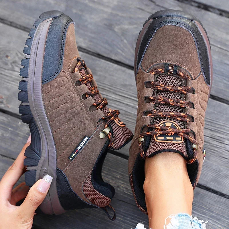 Brown / 12 US | 43 EU