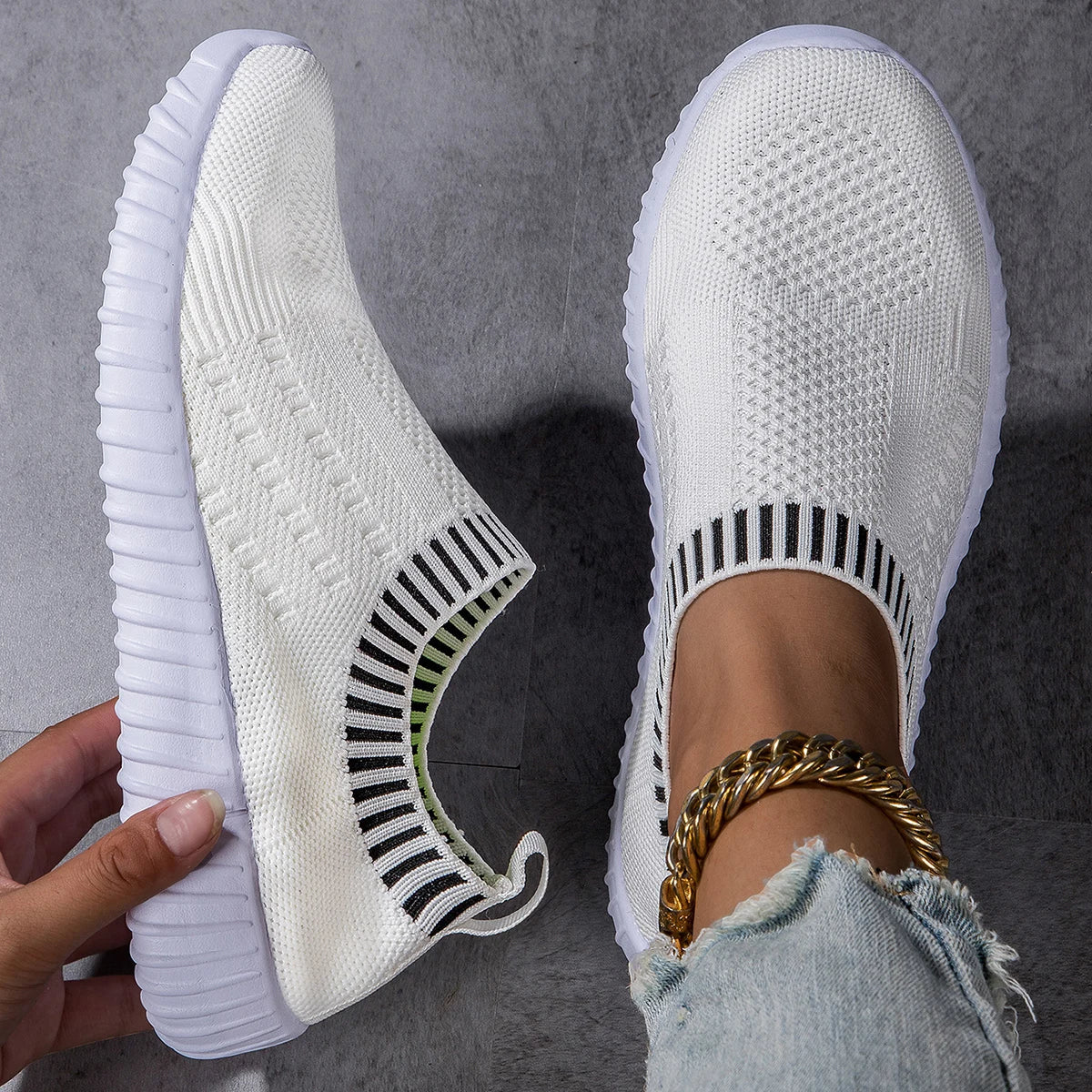 White / 11 US | 42 EU
