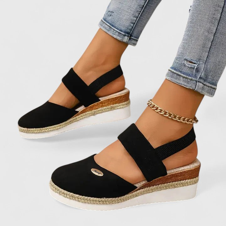 Black / 11 US | 42 EU