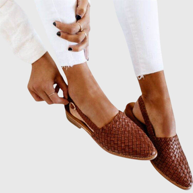 Brown / 12 US | 43 EU