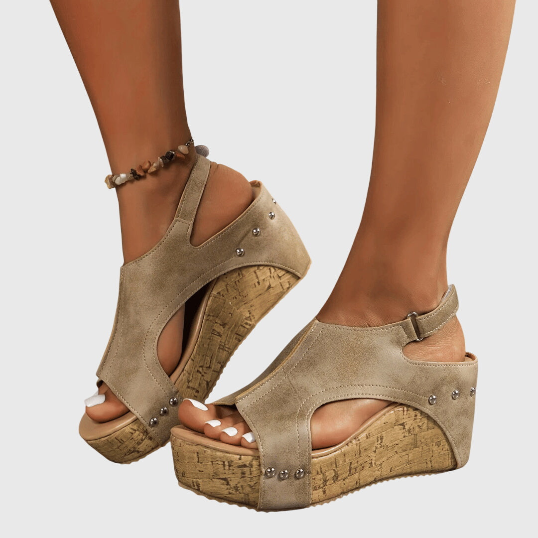 Beige / 11 US | 42 EU