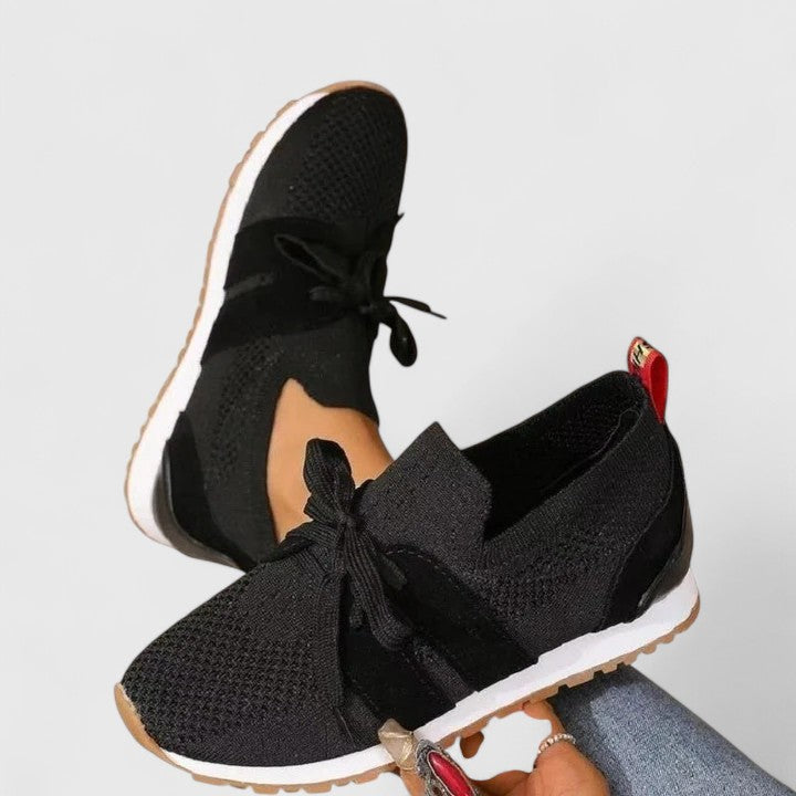 Black / 12 US | 43 EU