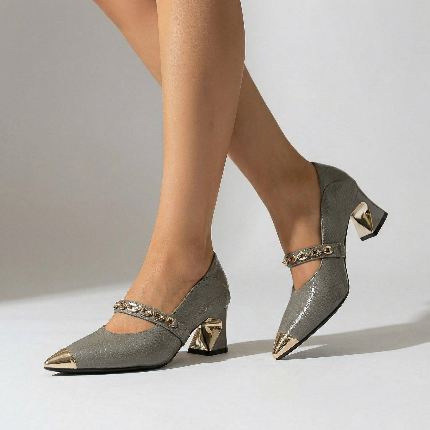 Faevessa™ | Classic Orthopedic Pumps