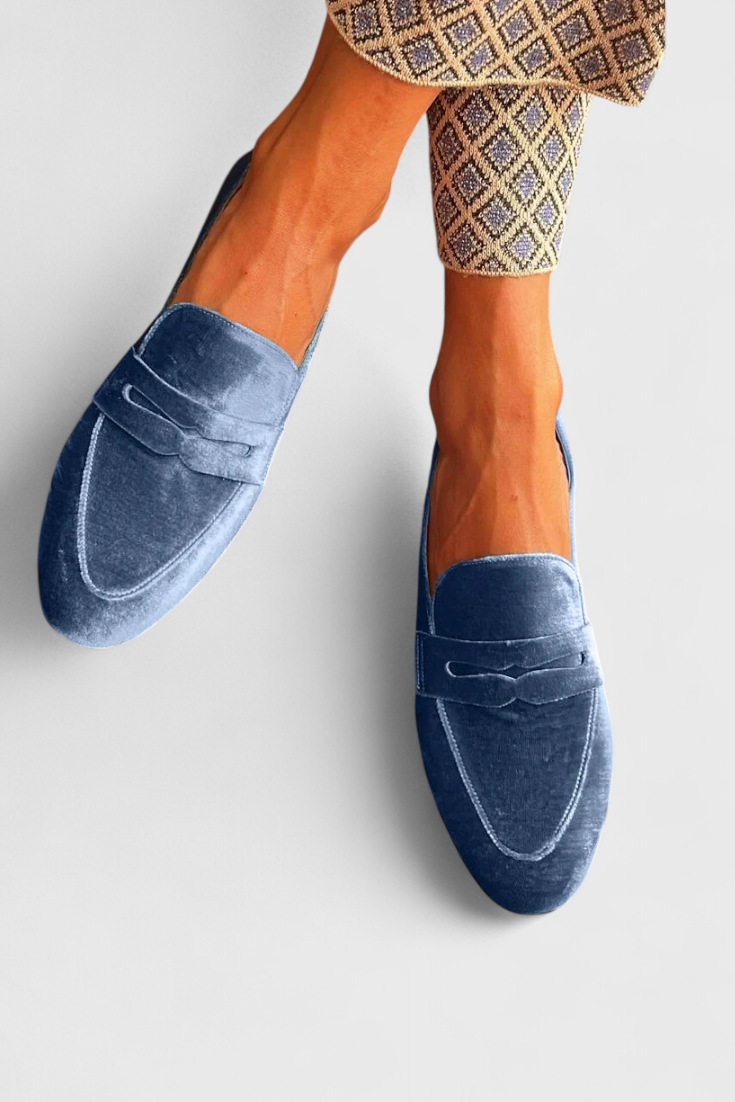 Blue / 12 US | 43 EU