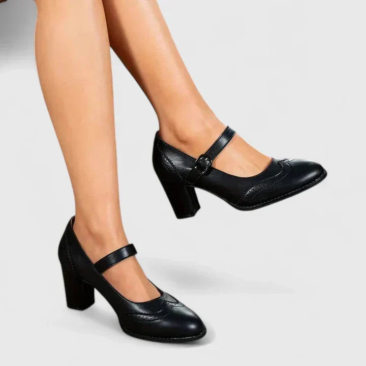 Black / 9 US | 40 EU