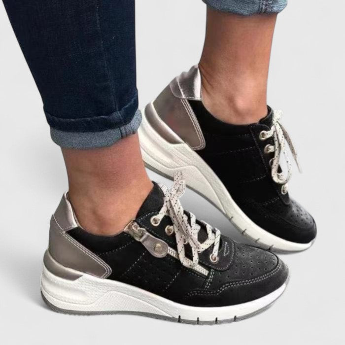 Black / 12 US | 43 EU